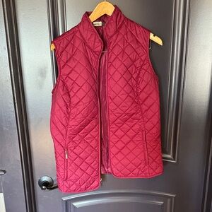 Eddie Bauer Quilted Vest in Burgundy